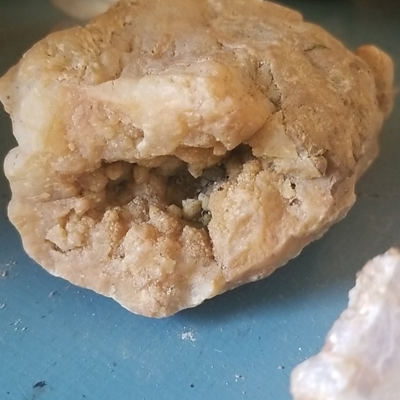 4 geodes,various clusters crystals - Picture 4 of 5